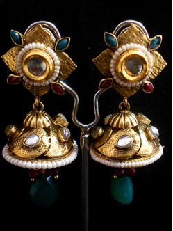 latest-earrings-1510PER19167
